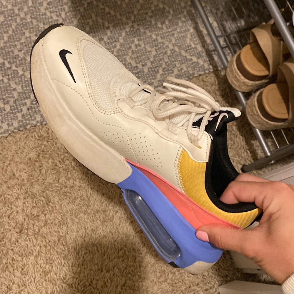Nike shoe